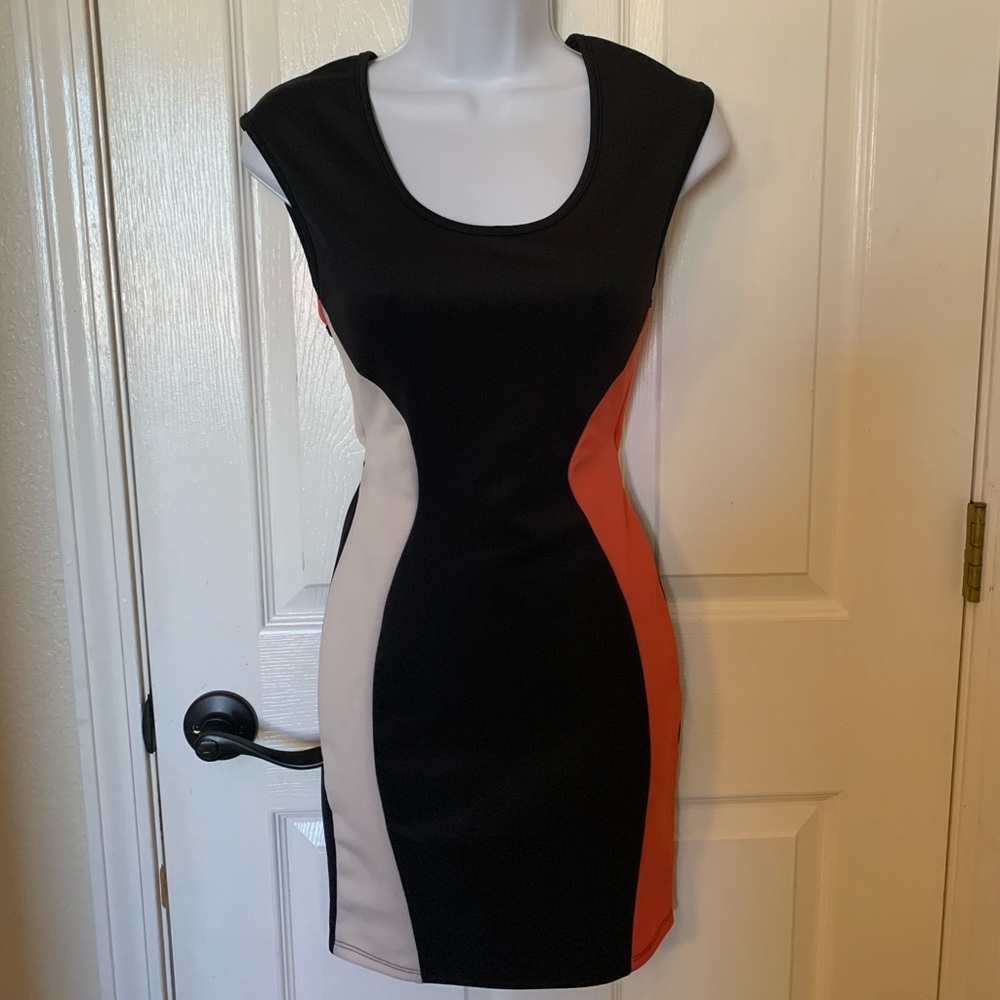 New Agaci beige, black, orange bodycon dress
